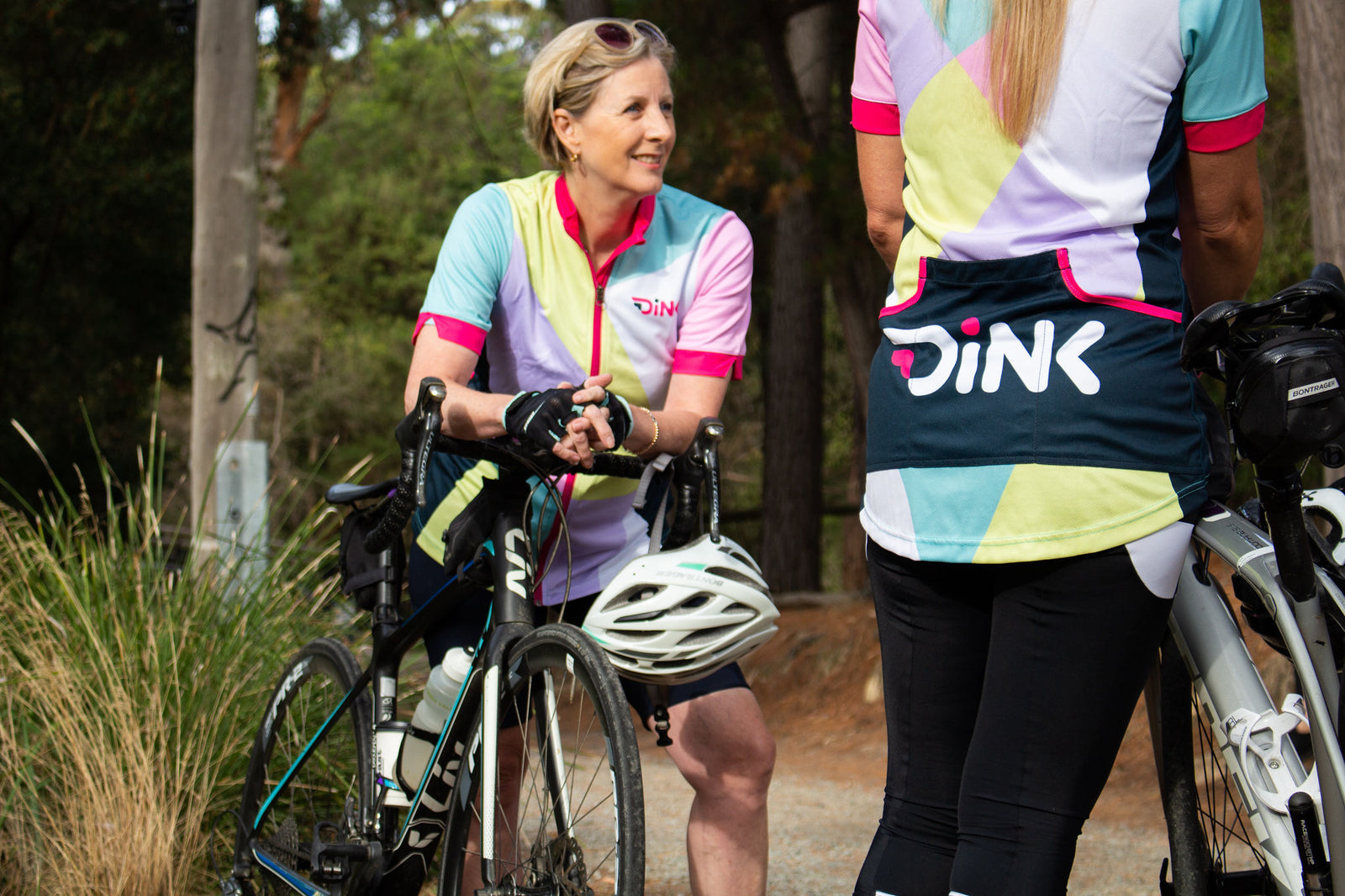 Dink Design - Relaxed fit cycling jerseys for women